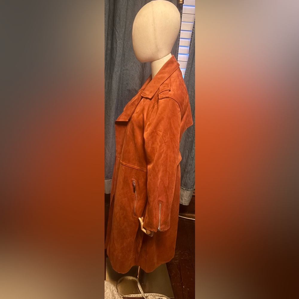 Tahari Burnt Orange Faux Suede Belted Moto Trench – Winter Style – Size XL - Picture 4 of 4